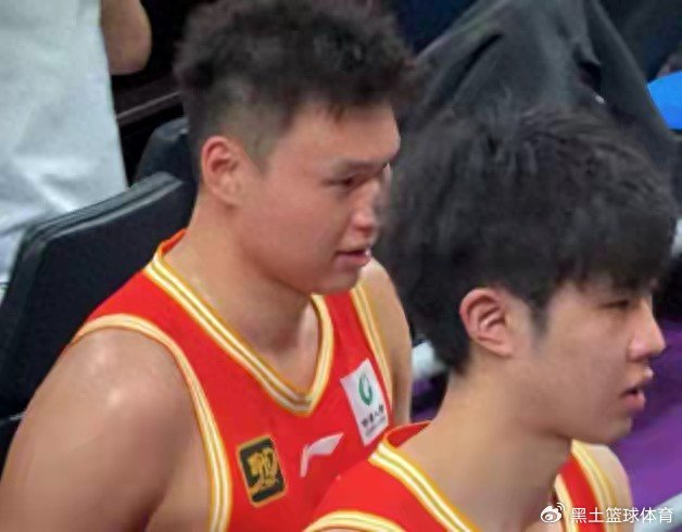 沙巴体育官方入口-上海男篮领跑CBA，真正对手藏身后，不是广东！|季后赛|浙江广厦|上海队|锋线|张镇麟_新浪体育_新浪新闻